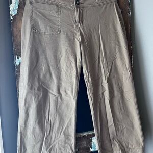 Flamingo Wide-Leg Pants